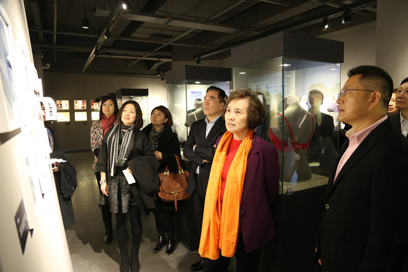 GA�ƽ�׹���-׷�󿵽�,����һ������