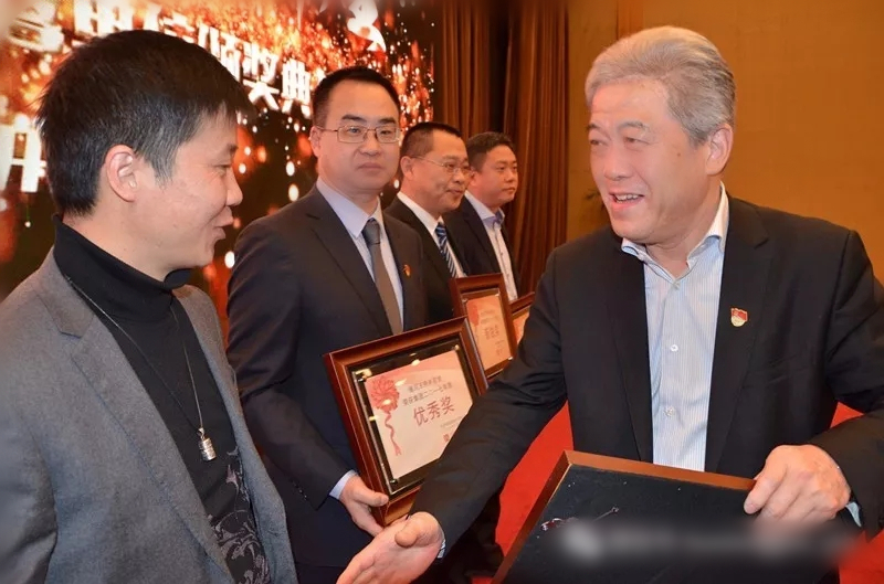 GA�ƽ�׹���-׷�󿵽�,����һ������