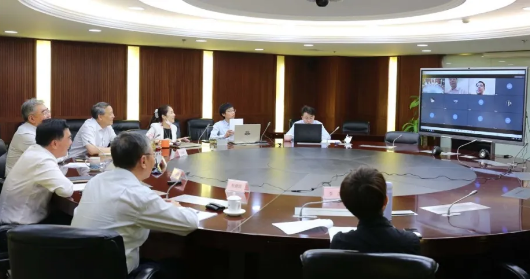 GA�ƽ�׹���-׷�󿵽�,����һ������