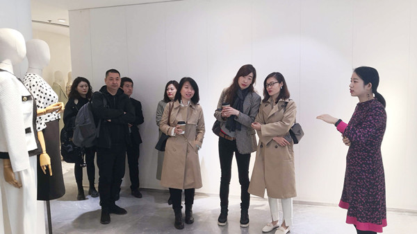 GA�ƽ�׹���-׷�󿵽�,����һ������