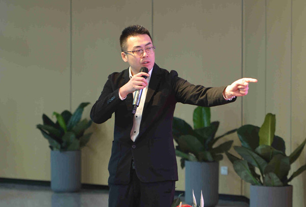 GA�ƽ�׹���-׷�󿵽�,����һ������