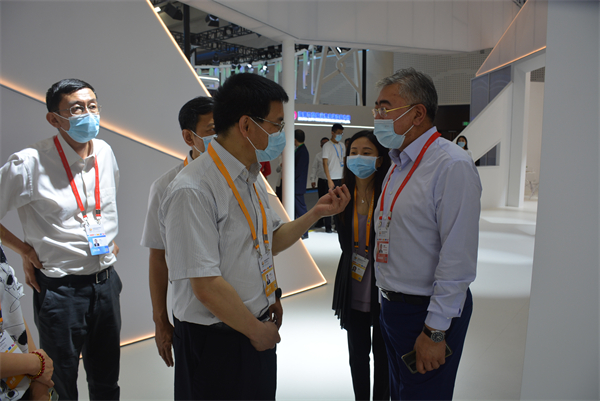 GA�ƽ�׹���-׷�󿵽�,����һ������