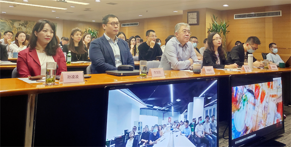 GA�ƽ�׹���-׷�󿵽�,����һ������